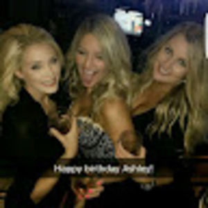 Meet your Posher, Ashley